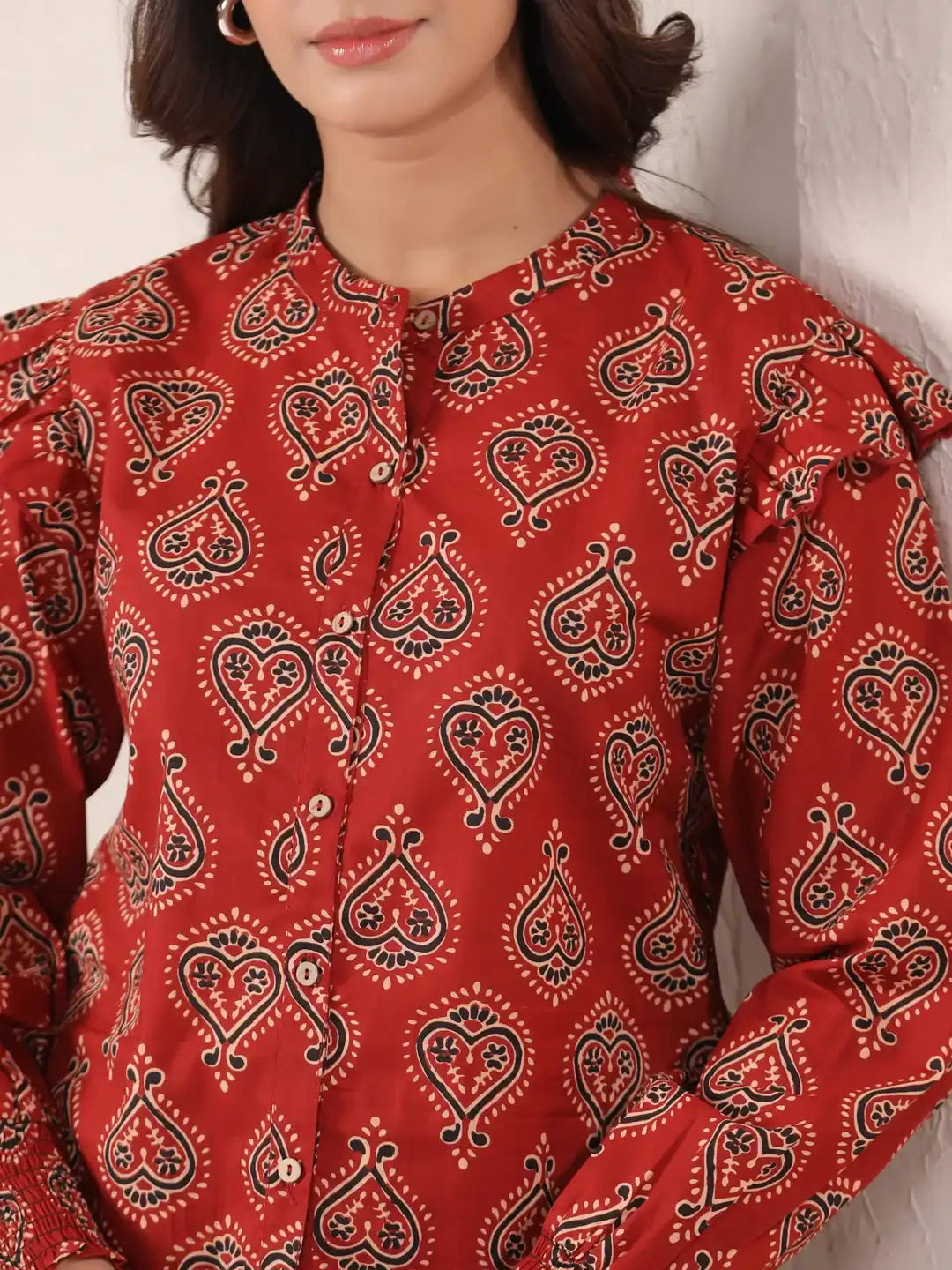 Red cotton kurta with black and white heart paisley print, button front, puffed sleeves for women