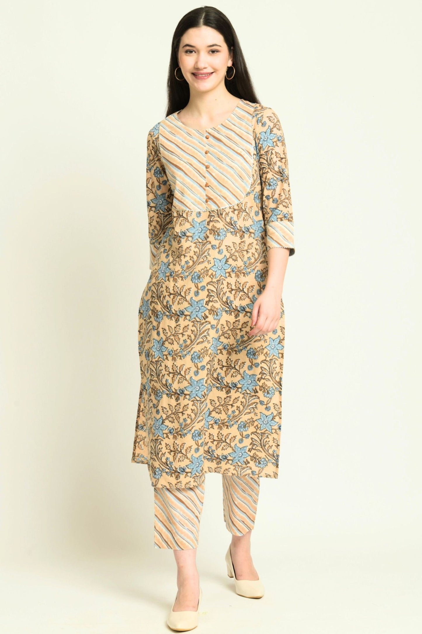 WOMEN’S BEIGE AND ICE BLUE STRAIGHT KURTA WITH PANT SET