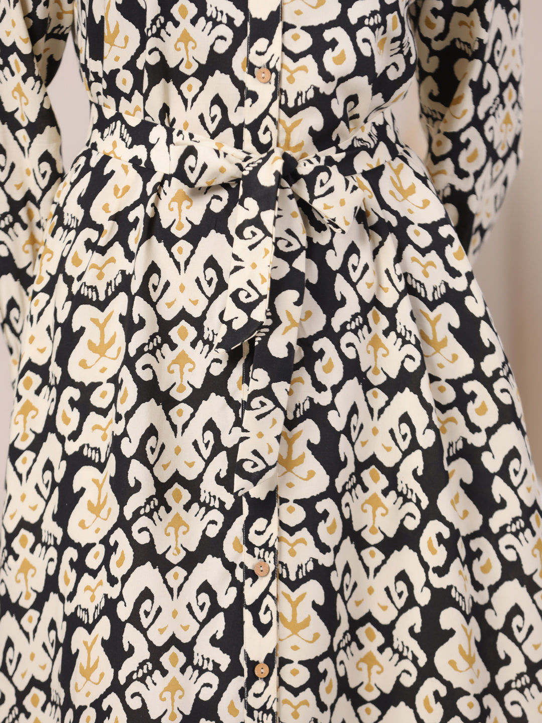Black and white ikat print cotton kurta with gold accents and button detailing