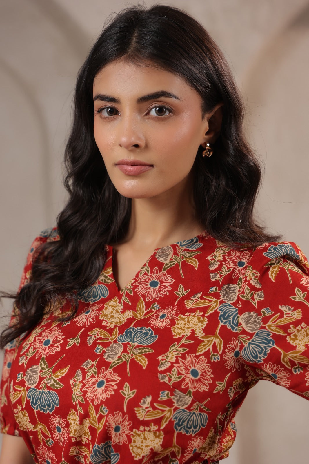 Indigo_Red_Floral_Printed_Maxi_Dress_-_neckline_close_up - VyomTara