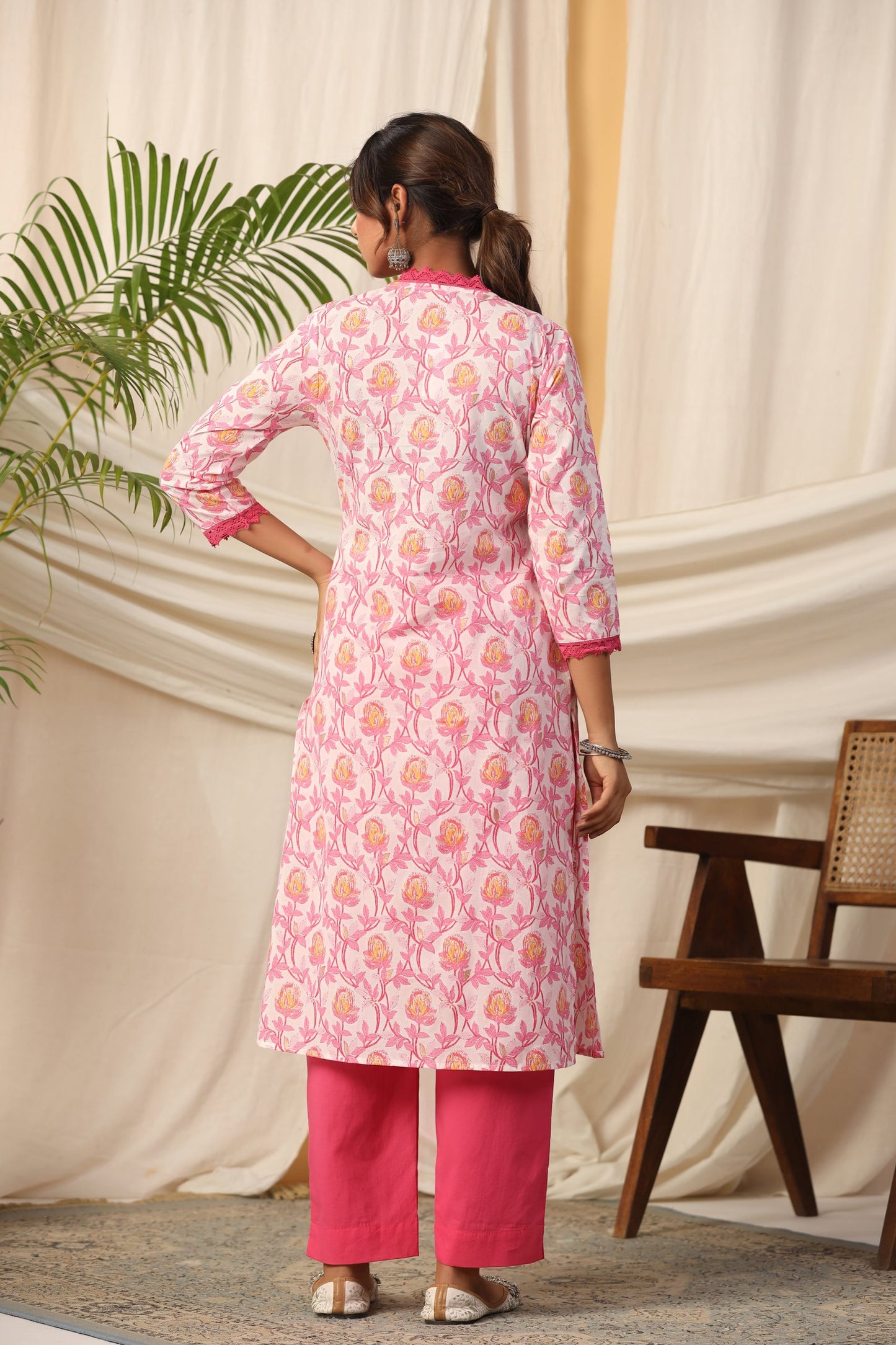 PINK FLORAL PRINTED KURTA SET