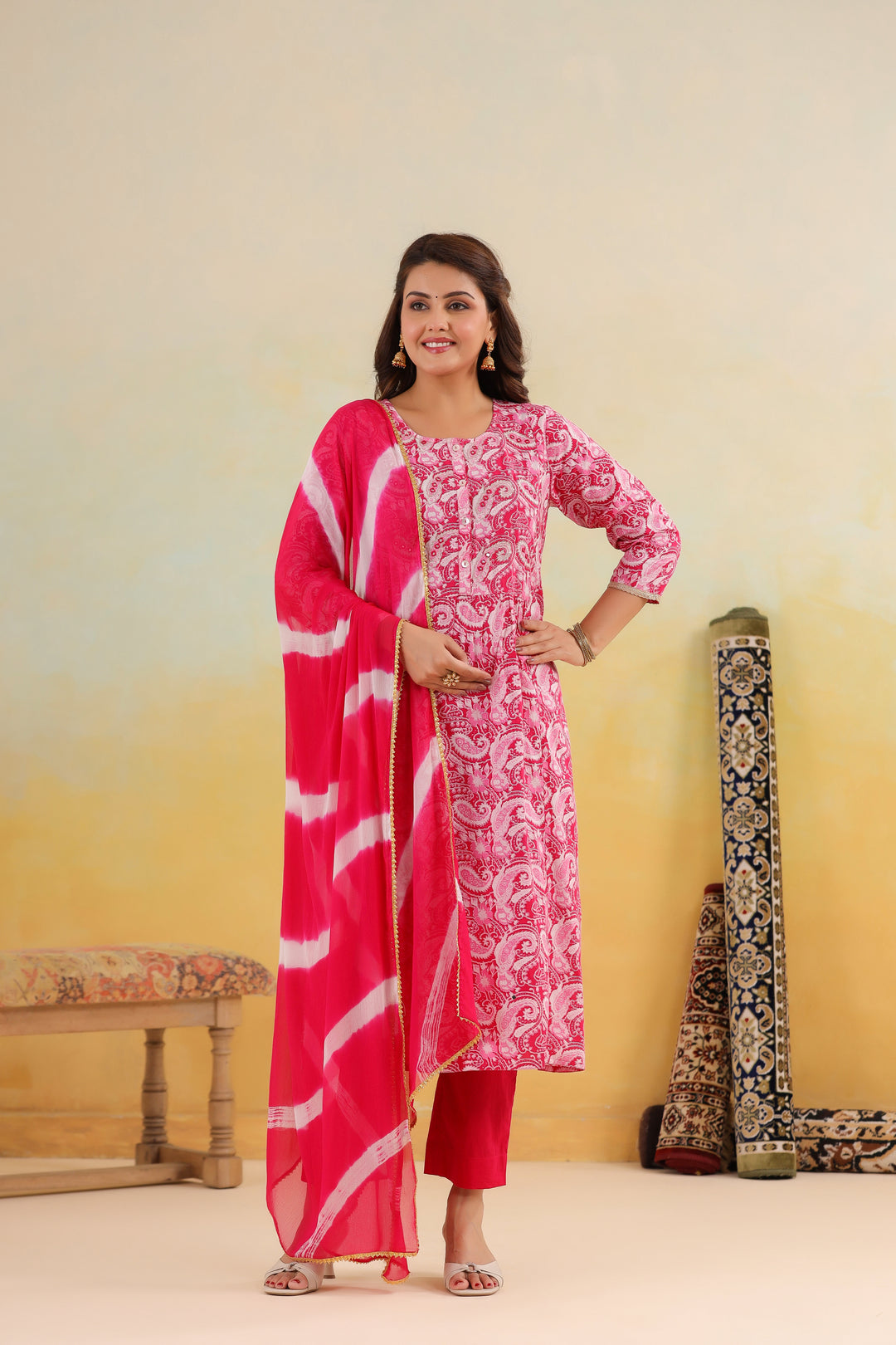 Pink paisley print cotton kurta set with tie-dye dupatta for women, elegant daily wear