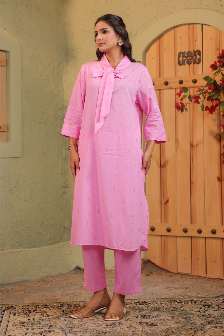 Kurta Set in Cotton Lurex for Women