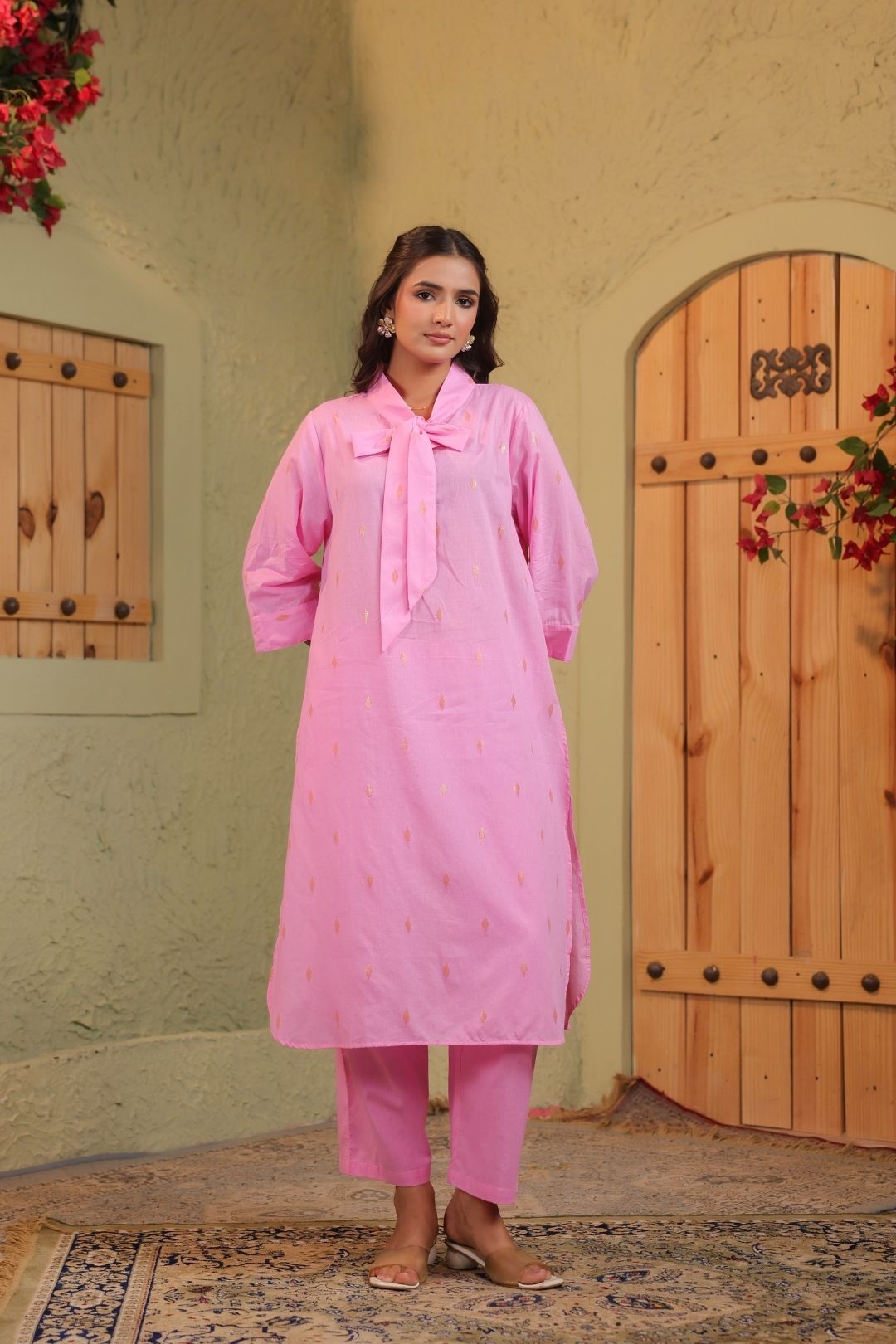 Kurta Set in Cotton Lurex for Women