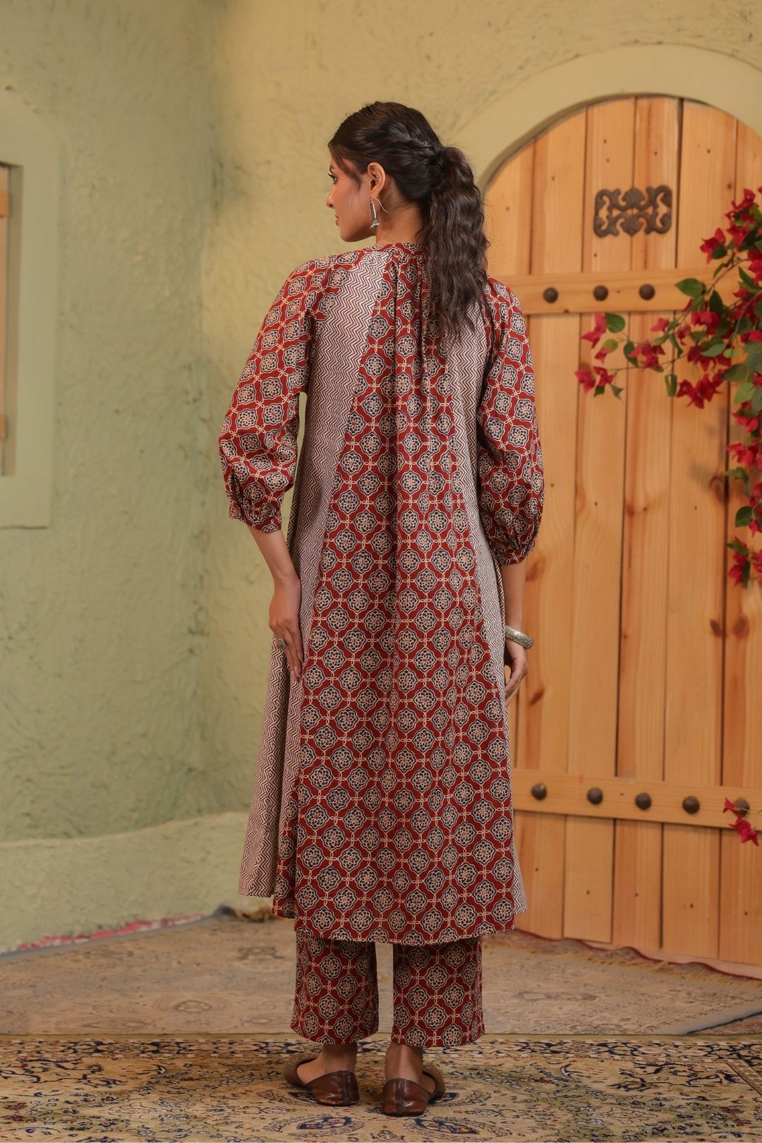 Kurta Set in Cotton for Women
