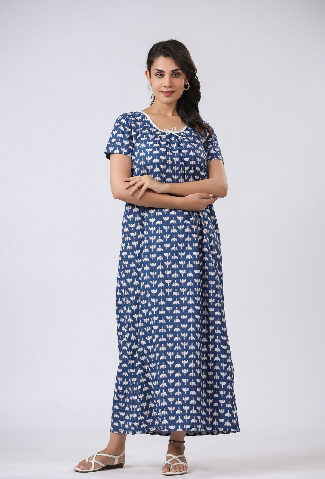 Blue and white floral print cotton kurta set for women, elegant daily wear with short sleeves and tie neck
