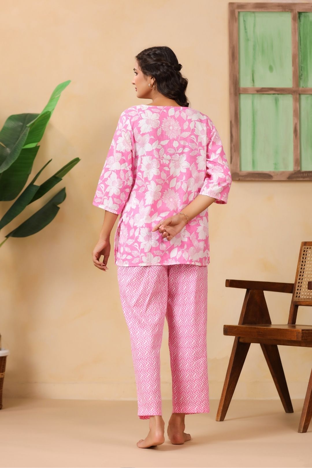 Light Pink Floral Motifs Night Wear Set