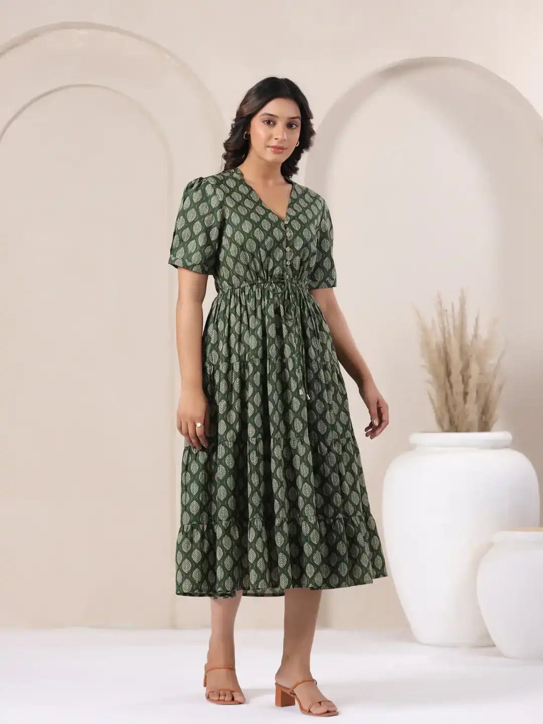 Green leaf print cotton kurta dress for women, elegant daily wear with tiered skirt and puff sleeves