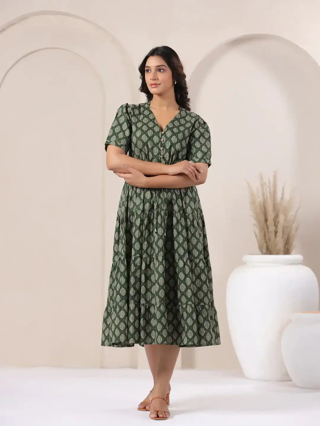 Green leaf print cotton kurta dress for women, elegant daily wear with tiered skirt and puff sleeves