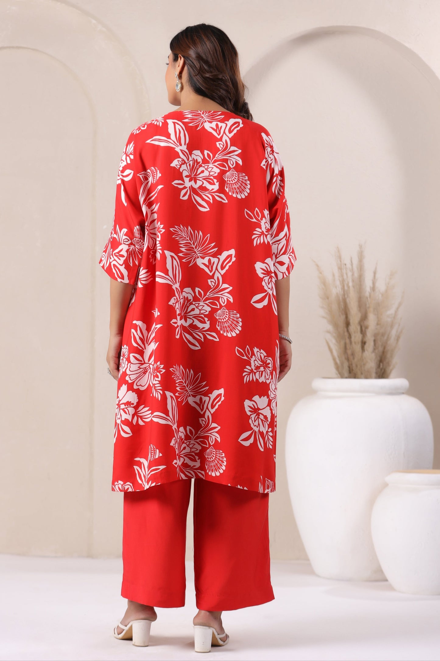 Red  Floral Print Viscose Kurta Set back