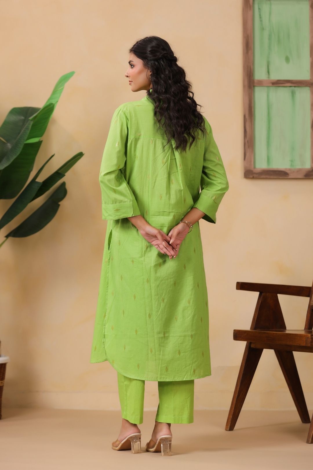 Kurta Set in Cotton Lurex for Women
