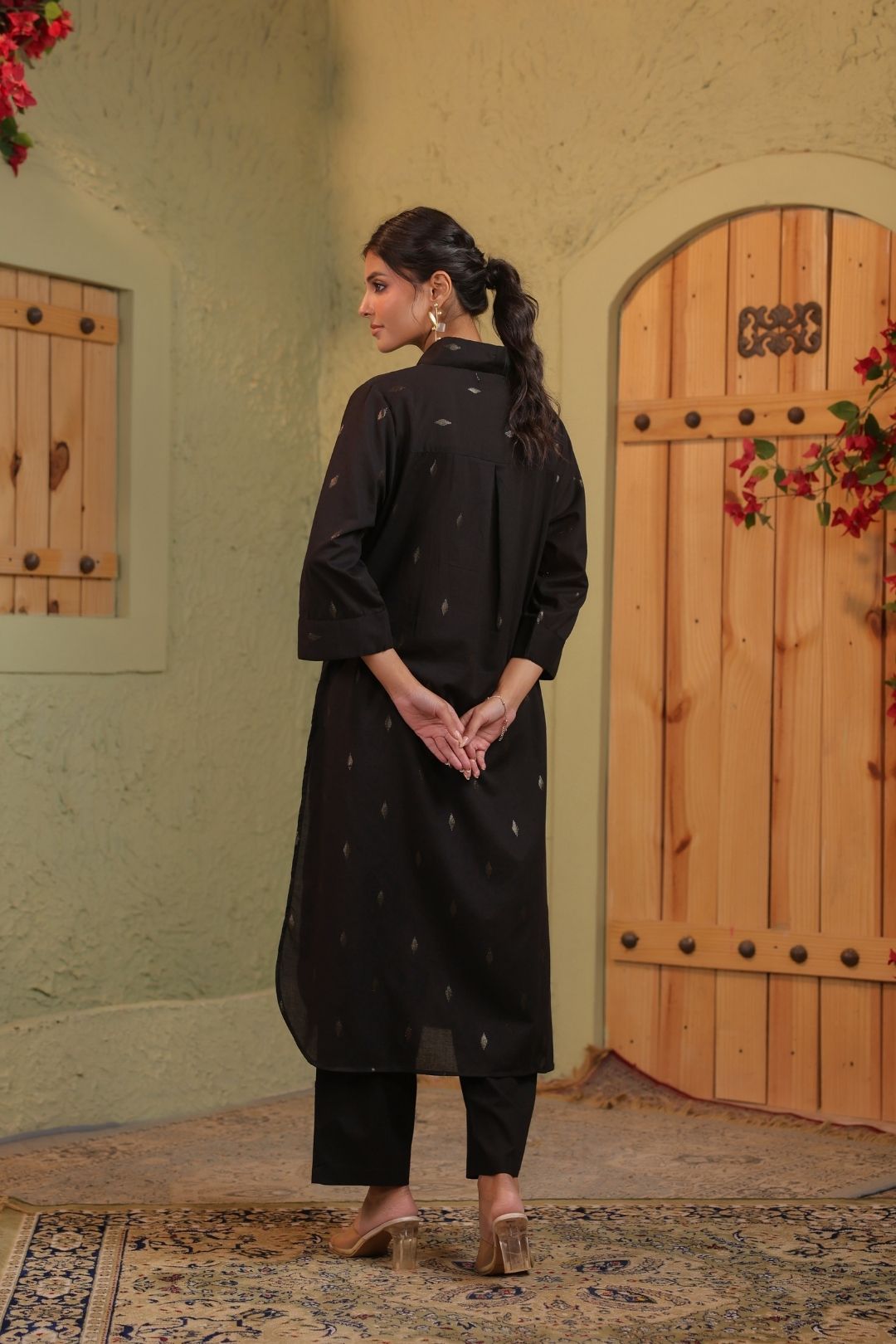 Kurta Set in Cotton Lurex for Women