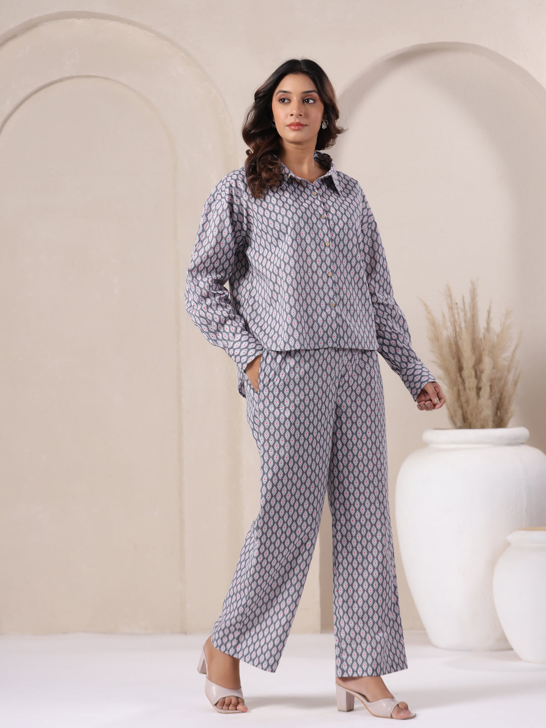 grey geometric co ord set full body cotton shirt pant set casual outfit women