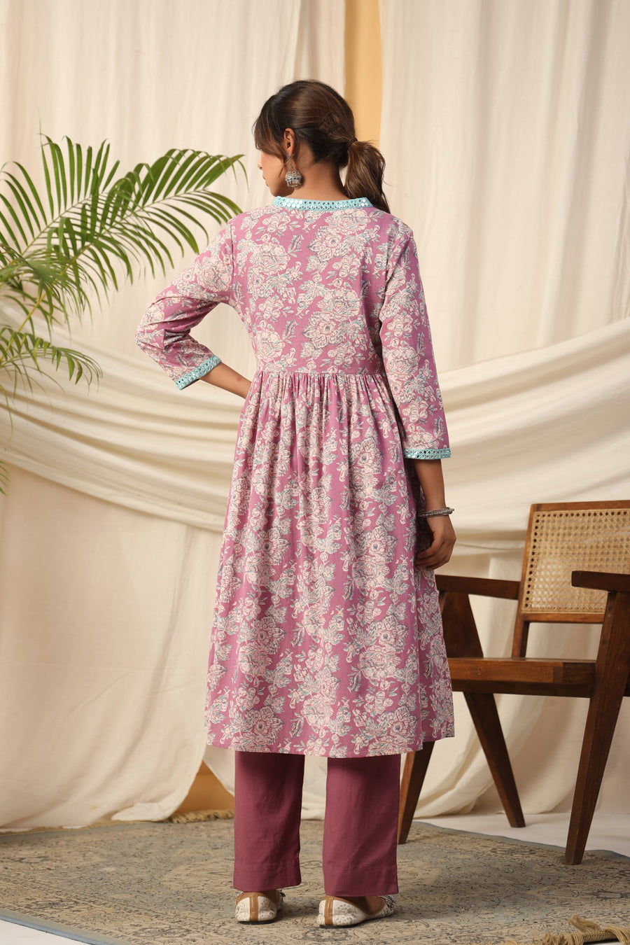 Mauve Pink Floral Cotton Kurta Set
