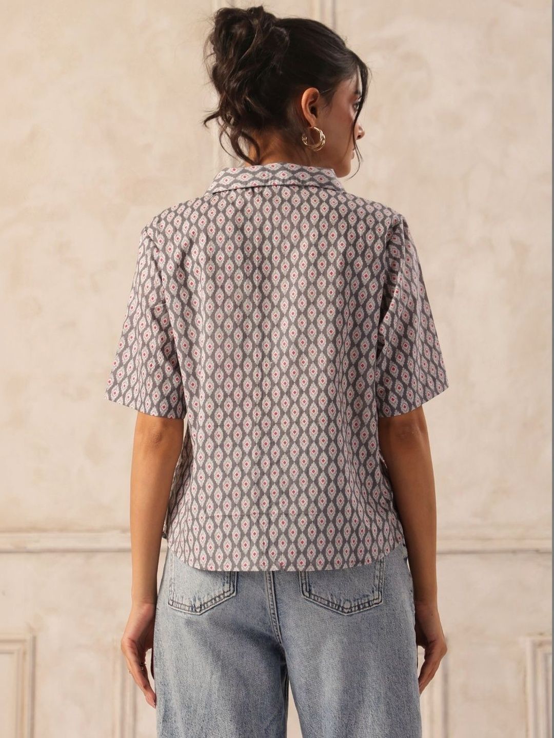 Grey & Pink Ikat Print Cotton Collared Shirt