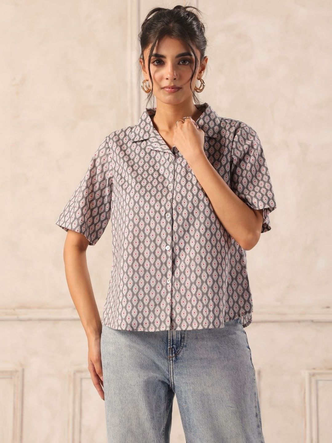Grey & Pink Ikat Print Cotton Collared Shirt